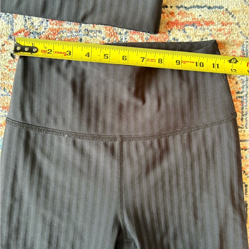 Beyond Yoga Black Striped Leggings - Picture 6 of 7